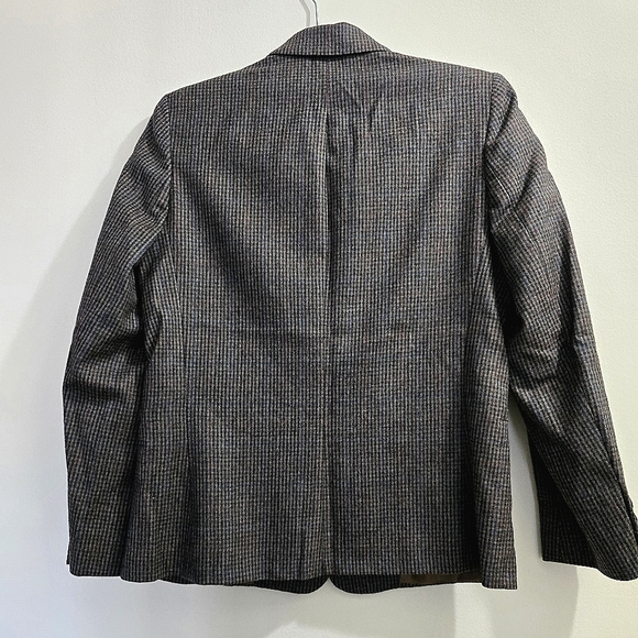 Women's Wool Gray Plaid Lined Blazer size 8P - Picture 3 of 15